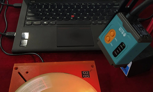 流水线扫码升级选NVF230！工业二维码读码器方案实测